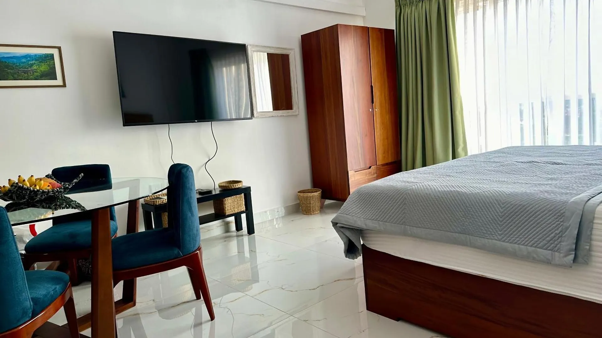 Ocean Breeze Hotel Residencies Britlanka Apartments Negombo 0*,