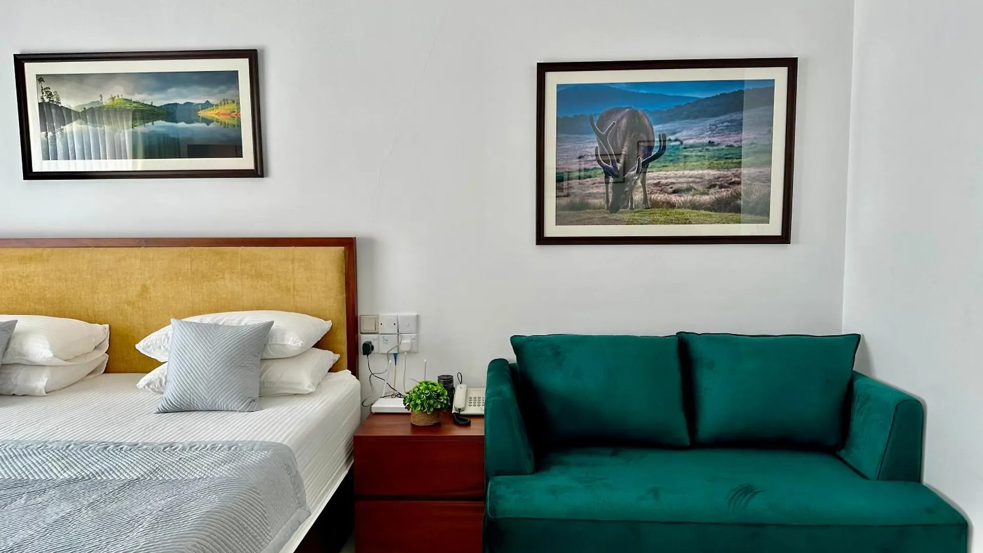 Ocean Breeze Hotel Residencies Britlanka Apartments Negombo 0*,