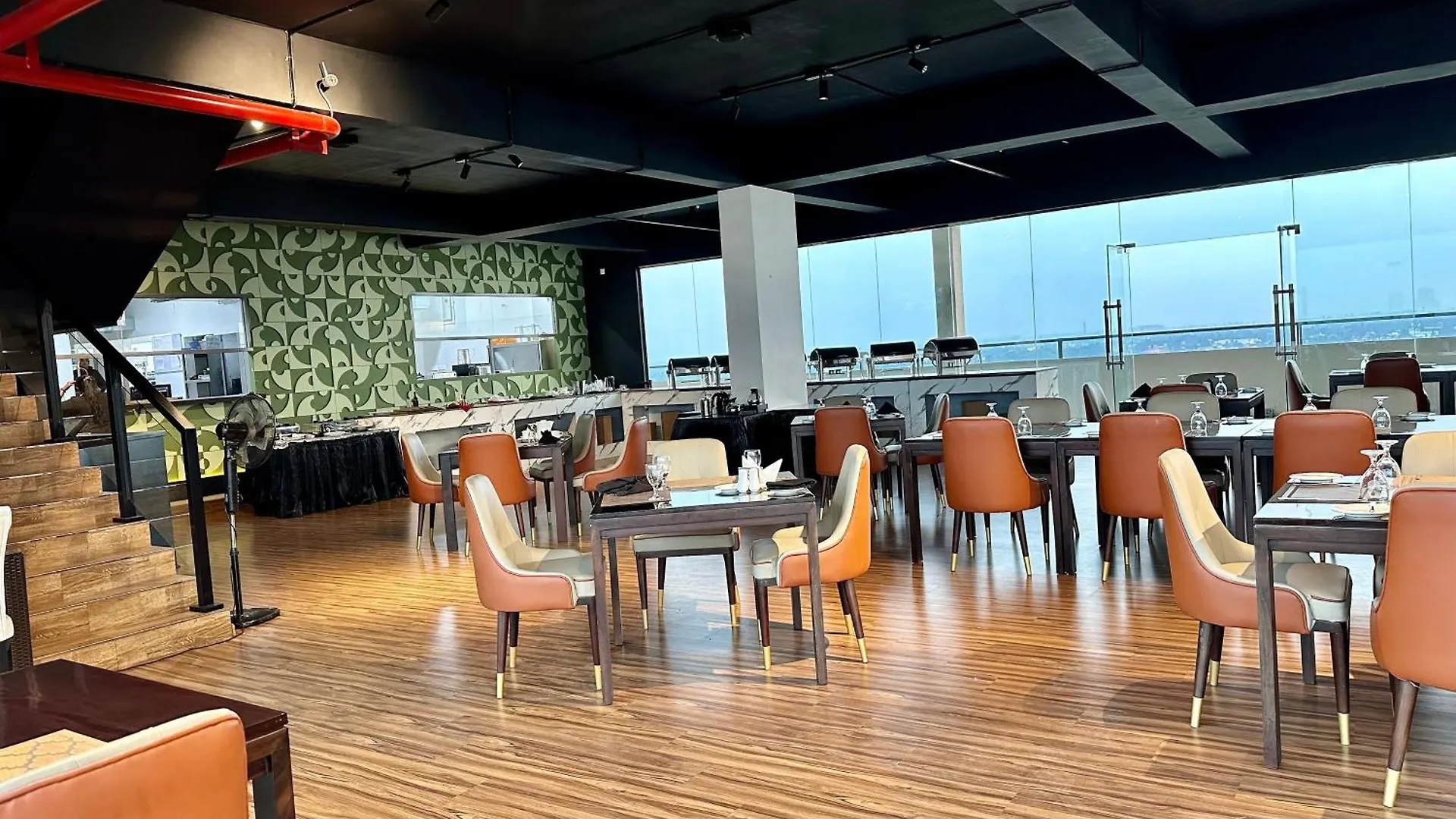 Ocean Breeze Hotel Residencies Britlanka Apartments Negombo