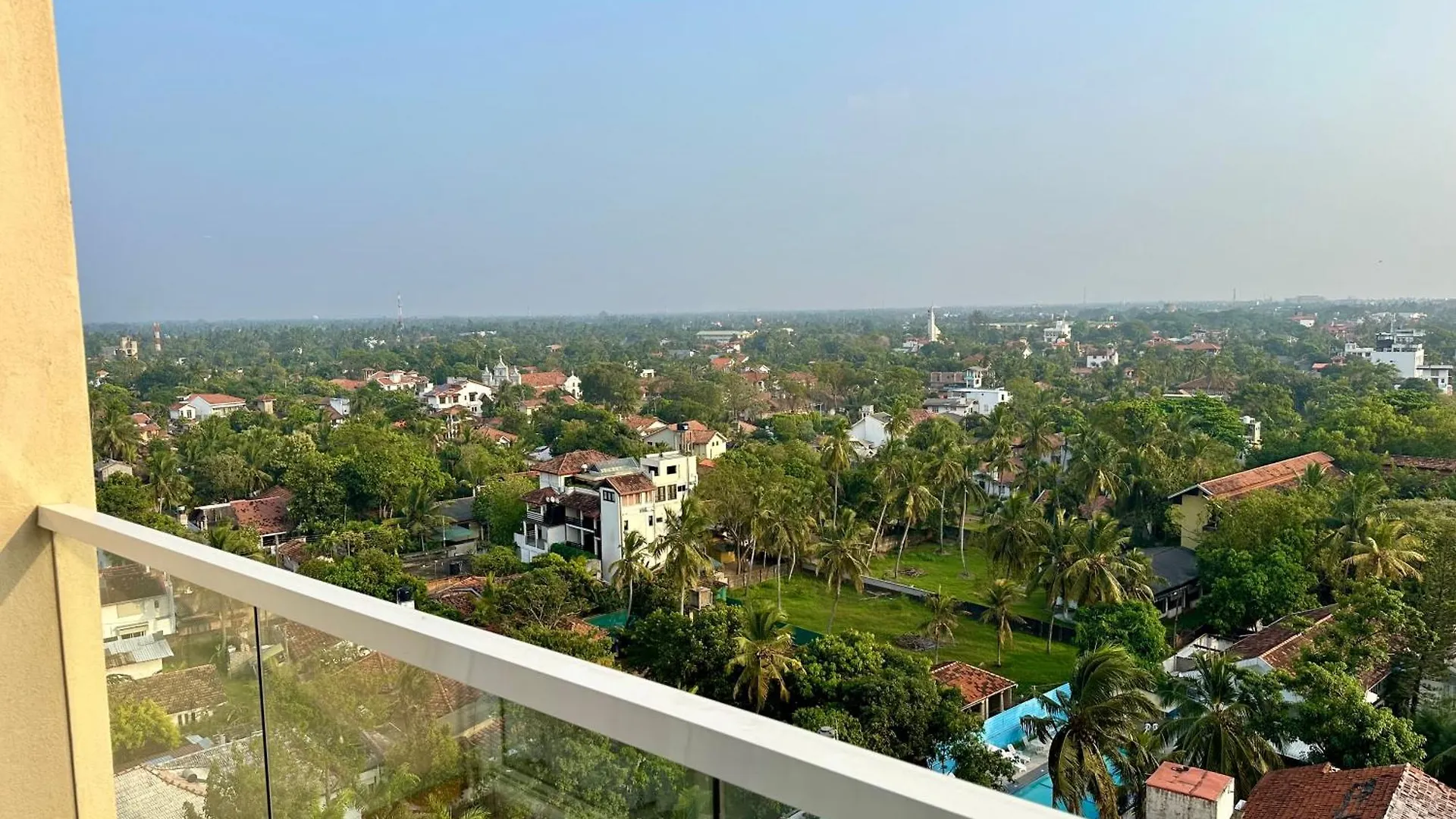 Ocean Breeze Hotel Residencies Britlanka Apartments Negombo 0*,