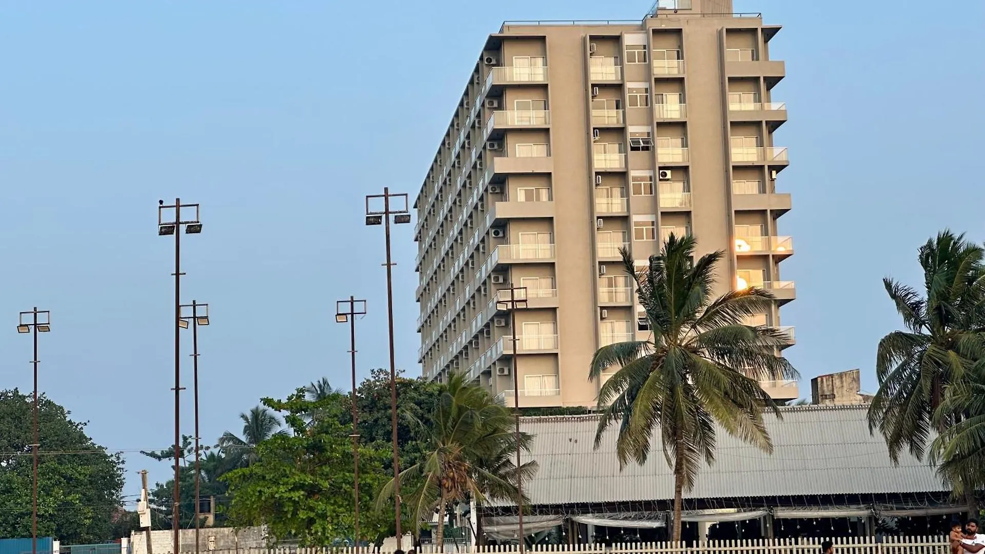 Ocean Breeze Hotel Residencies Britlanka Apartments Negombo Sri Lanka
